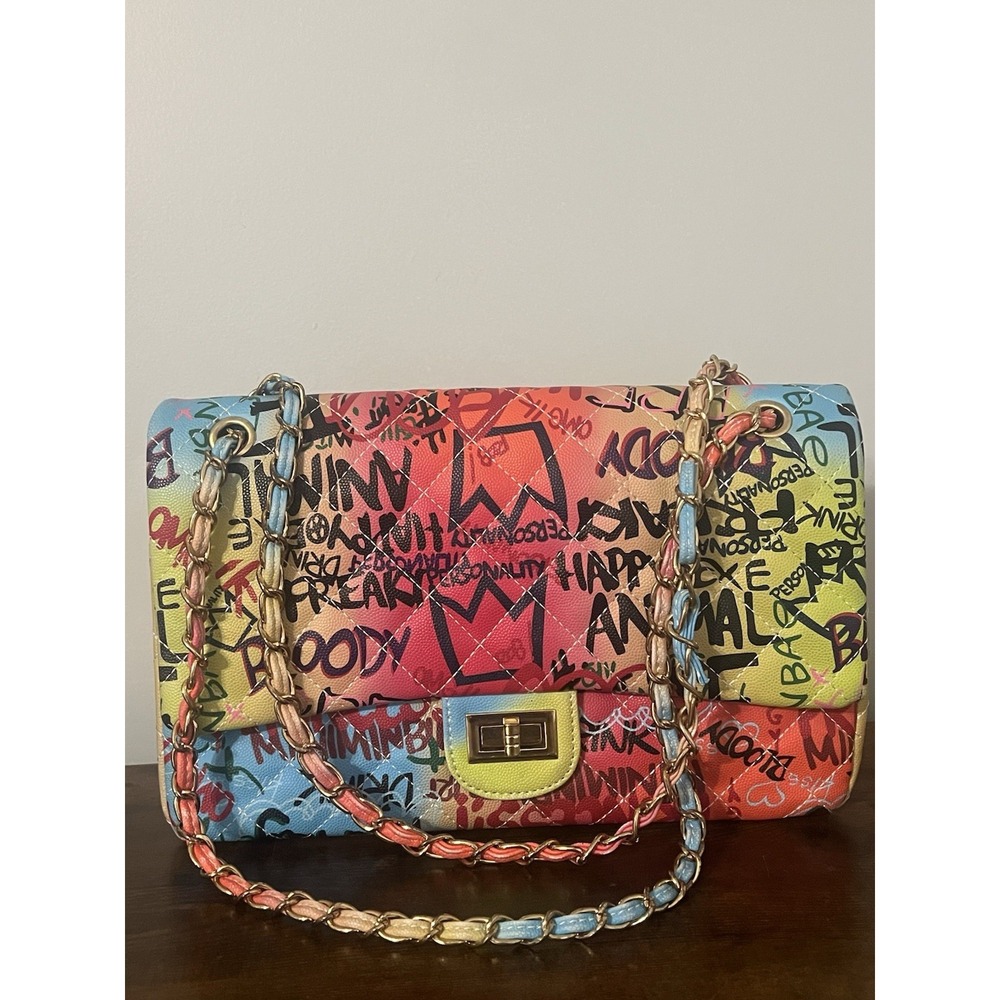 Graffiti Print Quilted Chain Shoulder Bag Turn-Lock Flap Multicolor